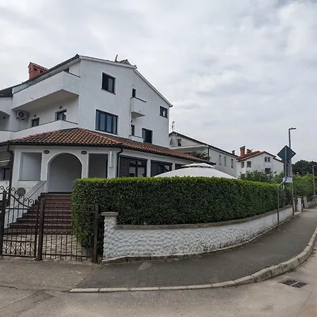 Holiday home Kartal In The Center Of Near The Beach *
