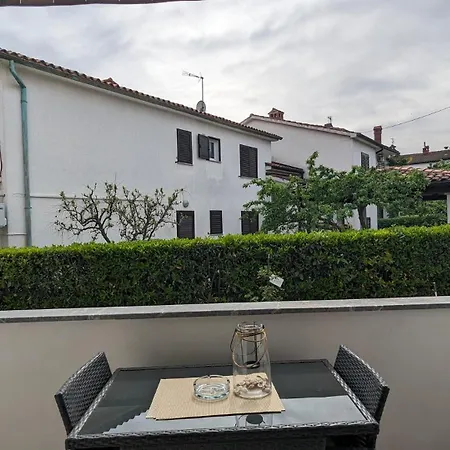 Kartal In The Center Of Near The Beach Holiday home *