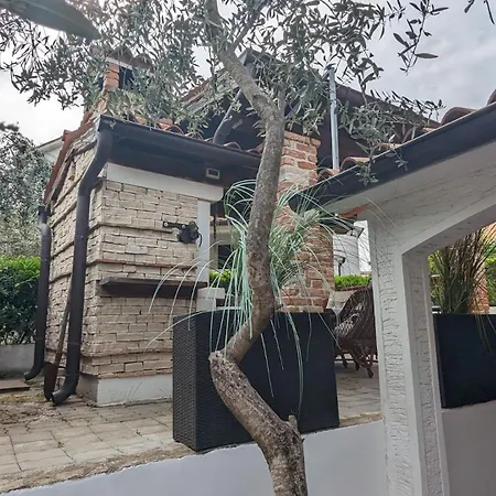Kartal In The Center Of Near The Beach Holiday home